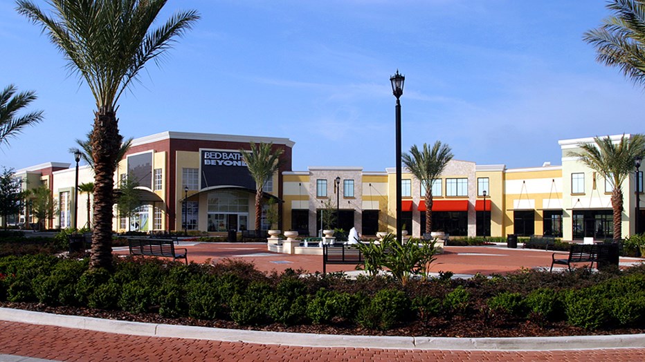 Lakeside Village Retail Center Lakeside Village Retail Center